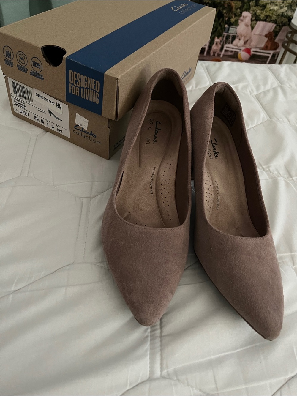 Clarks Women's Mauve Brown Suede Pointed-Toe Flats